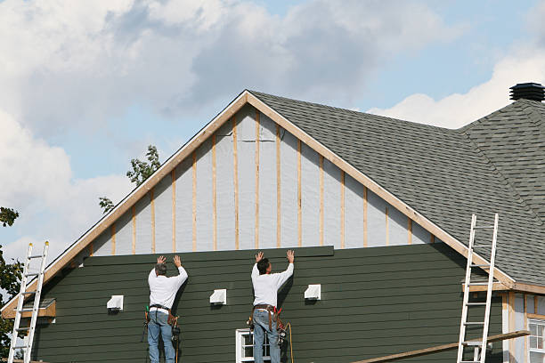 Professional Emergency Siding Repair technician working in Sullivan, OH